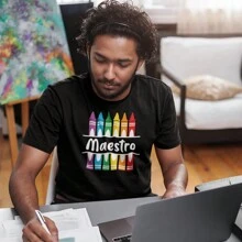 Playera de Manga Corta Estampado Crayolas Maestro para Día del Maestro - Negro - Ver 4
