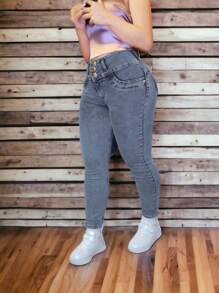 Gris oscuro con bolsas