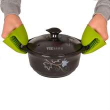 Heat Resistant Silicone Gloves For Kitchen - Pink - View 3