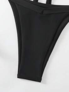 Fashionable And Sexy Two-Piece Bikini Set With Halter Neck And Cross Strap Summer Beach