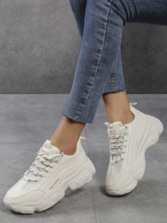 Women's White Shoes, British-Style Pure White Lace-Up Leather Sports Shoes, Round Toe Low-Cut Flat Skateboarding Shoes, Chunky Shoes, Fashionable Breathable Anti-Slip White Sneakers For Students