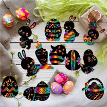 12入組兒童手工製作禮品的復活節刮畫藝術,復活節彩虹刮畫紙製作diy標籤裝飾以及復活節派對禮品袋填充物,有復活節彩蛋、兔子、小雞、胡蘿蔔籃等 - 彩色 - 查看 1