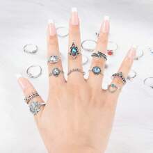 30pcs/Pack Vintage Fashionable Alloy Ring Set With Leaf/Lotus/Elephant Design, Random Style In A Blind Bag