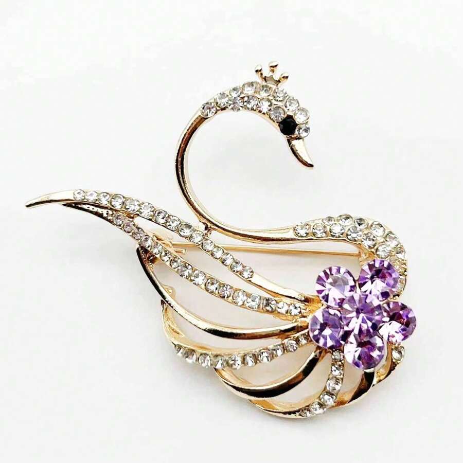 1 Stück Damen Legierung Anti-Lose Schöne Schwan Form Strass Brosche für Partykleid Accessoires Pin für Kleidung Tasche Charm Schule Büro Accessoires Hemden Jacke Schmuck Halloween Kleidung Pin Lustig Süß Lehrer Geschenke Halloween Accessoires Lehrertag Kostüm Accessoires Taschencharms