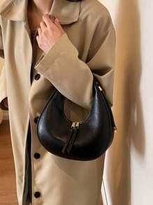 Ladies' Quality Soft Leather Dumpling Bag,-Shaped Bag,Shoulder Bag,Large Capacity Commuter Bag,Handbag, Tready Crescent Moon Bag For Women, Bag For Women Elegant - Black - View 3