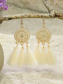 TopHanqi Bohemian Style Vacation Wind Fabric Plain Tassel Multiple Sets Combination Suit In Yellow, Beige, Blue, Green, Pink, Sapphire, Purple, White, Red, Black, Oil-Painting, And Gold; Including Alloy Pendant And Earrings In Flower Shape, Suitable For Women's Daily Life, Work, Travel, Street Snap; Perfect For Easter Party And Four Seasons Wear. Minimalist, Stylish, Personalized, And Lively, Multitude Of Styles Are Available.