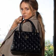 Women Tote Bags - 黑色 - 查看 2