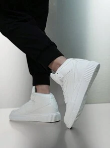 Chaussures de skateboard pour hommes, printemps automne 2024, chaussures de sport casual, chaussures d'étudiant, chaussures plates de mode. Chaussures casual simples, chaussures de sport légères et confortables, style polyvalent, convenant pour le port quotidien et les voyages extérieurs. Chaussures de sport casual haute tige