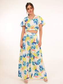 Lantern Sleeve T-Shirt & Tropical Print Skirt Set Casual Fashion Two-Piece Set Women V-Neck Leaf Sleeve Open Back Lace-Up Design Bolero Print Culotte Wide-Leg Pants Straight Pants - 白色 - 查看 1