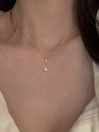 1pc French Style Water Drop Pendant Rhinestone Decor Clavicle Chain Necklace