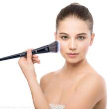 1支 #93 膏状腮红刷，斜角腮红刷，适用于液体腮红，化妆工具，粉底刷，遮瑕刷，腮红刷，修容刷，腮红刷，古铜粉刷，散粉刷，粉底刷，腮红刷 - 黑色 - 查看 3