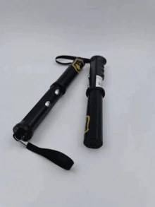 1pc Creative Electric Shock Prank Toy Round Flashlight, Electric Shock Practical Joke Toy (No Harmful Current For The Body) - Multicolor - View 2