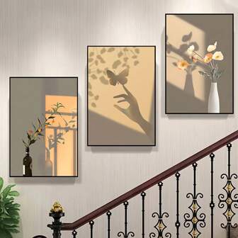 3 pièces Peinture sur canevas sans cadre, le soleil beige brille sur l'ombre, le vase avec des fleurs et des papillons. Art mural, décoration d'intérieur, cadeaux créatifs, affiches murales de maison. Décoration de luxe pour le salon, la chambre, le bureau, la salle de bain, la cuisine, la cantine. Anniversaire, remise des diplômes