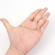 Colgante de inicial de acero inoxidable con collar de cadena en espiga a la moda para mujer - Amarillo Oro - Ver 3