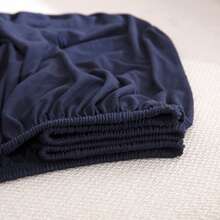 1入實色奶絲沙發套和1入無內芯抱枕套,現代簡約彈性全覆蓋通用沙發套,適用於客廳家居 - 藏蓝色 - 查看 7