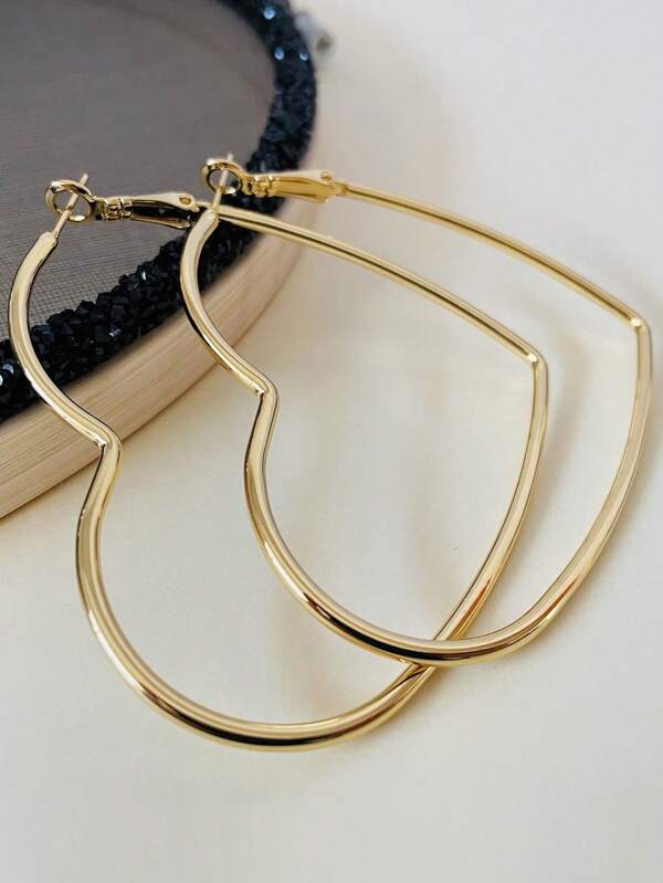1 Pair Fashionable Heart Shape Hoop Earrings, 3 Color Options