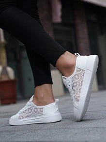 Women Fashion Casual Shoes, Hollow Breathable Lightweight Lace-Up Comfortable White Sneakers, MD Non-Slip Soft Bottom Lightweight Sports Running Shoes