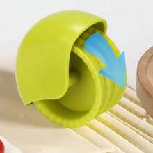 1pc New Arrival Kitchen Pastry Dough Cutter, Pizza Roller, Crimped Edge Wheel, Fluted Edge Tool - Green - View 11