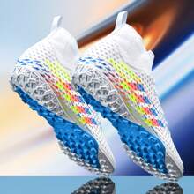 1pair New Men's & Women's Striped Soccer Shoes, Tf Broken Nail Anti-Slip Training Shoes, Outdoor Turf Football Boots, Professional Sports Sneakers, Black Classic High-Top Short Nail Football Shoes