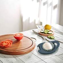 1入組不銹鋼蛋和蔬菜切片器,附帶不銹鋼絲卵切器,多功能切割工具,適用於切割煮熟的雞蛋,香蕉,草莓（灰綠色） - 彩色 - 查看 6