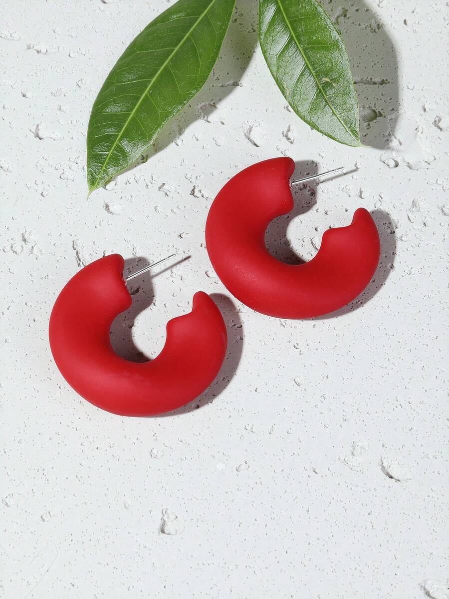 1pair Women's Fashionable C Shape Plastic Earrings - Red - View 1