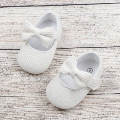 1pair Girls' Cute Bowknot Woolen Cloth Flats With Strap Design Suitable For Spring And Autumn