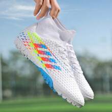 1pair New Men's & Women's Striped Soccer Shoes, Tf Broken Nail Anti-Slip Training Shoes, Outdoor Turf Football Boots, Professional Sports Sneakers, Black Classic High-Top Short Nail Football Shoes