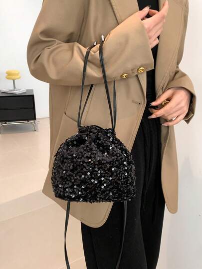 1pc Pvc Sparkly Drawstring Closure Fashionable Personalized Goody Bag With Handle, Shoulder Strap For Women's Daily, Party, Banquet Use