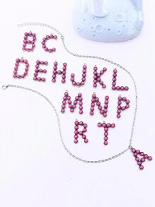 綠松石色字母墜飾項鍊