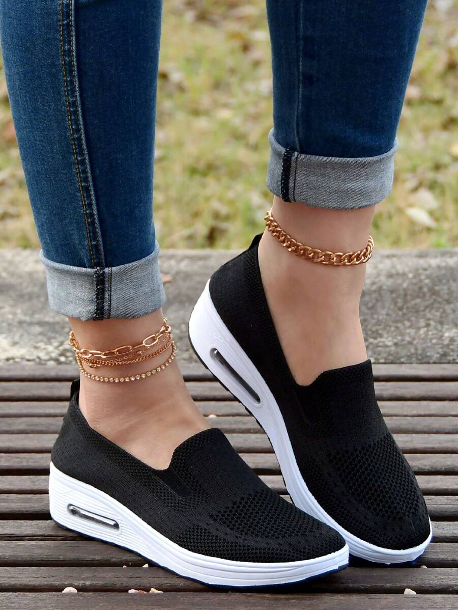 Women's Black Casual Sneakers, Breathable Soft Sole Comfortable Chunky Platform Sport Shoes - Black - View 1