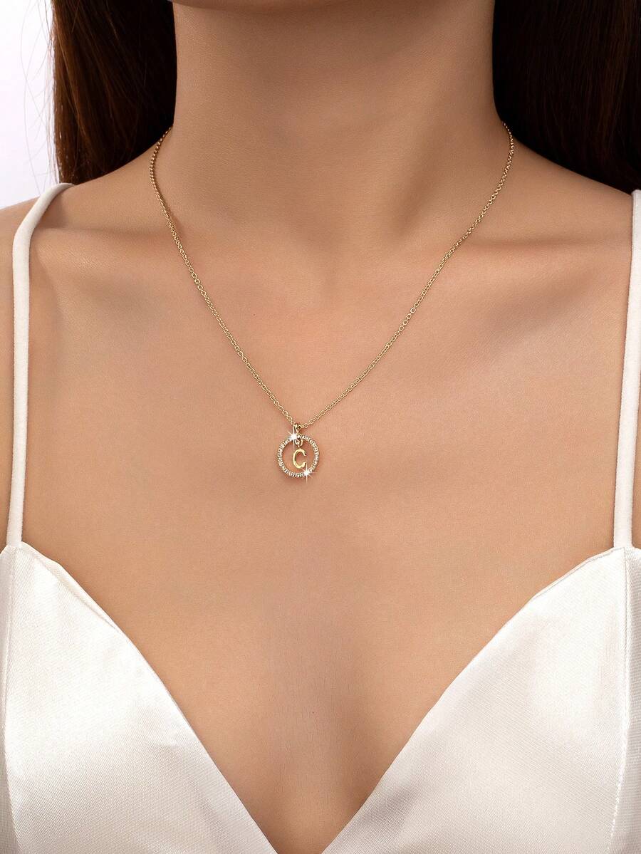 新款流行時尚個性化字母吊墜項鍊,適用於女士 - 金黃色 - 查看 1