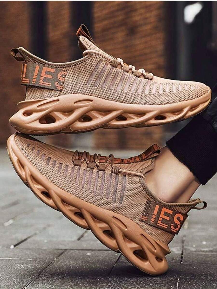 春季情侶休閒運動鞋,透氣網設計,薄刀底,輕便跑鞋 - 棕色 - 查看 1