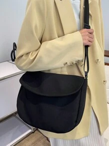 Minimalist Solid Color Crossbody Bag With Zipper And Magnetic Closure, Adjustable Shoulder Strap