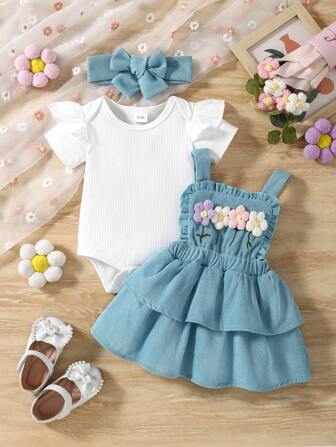 女婴三件套：纯色短袖连体衣 + 花卉刺绣荷叶边下摆背带裙 + 发带