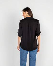 CAMISA ACETINADA MANGA 7/8 PRETO