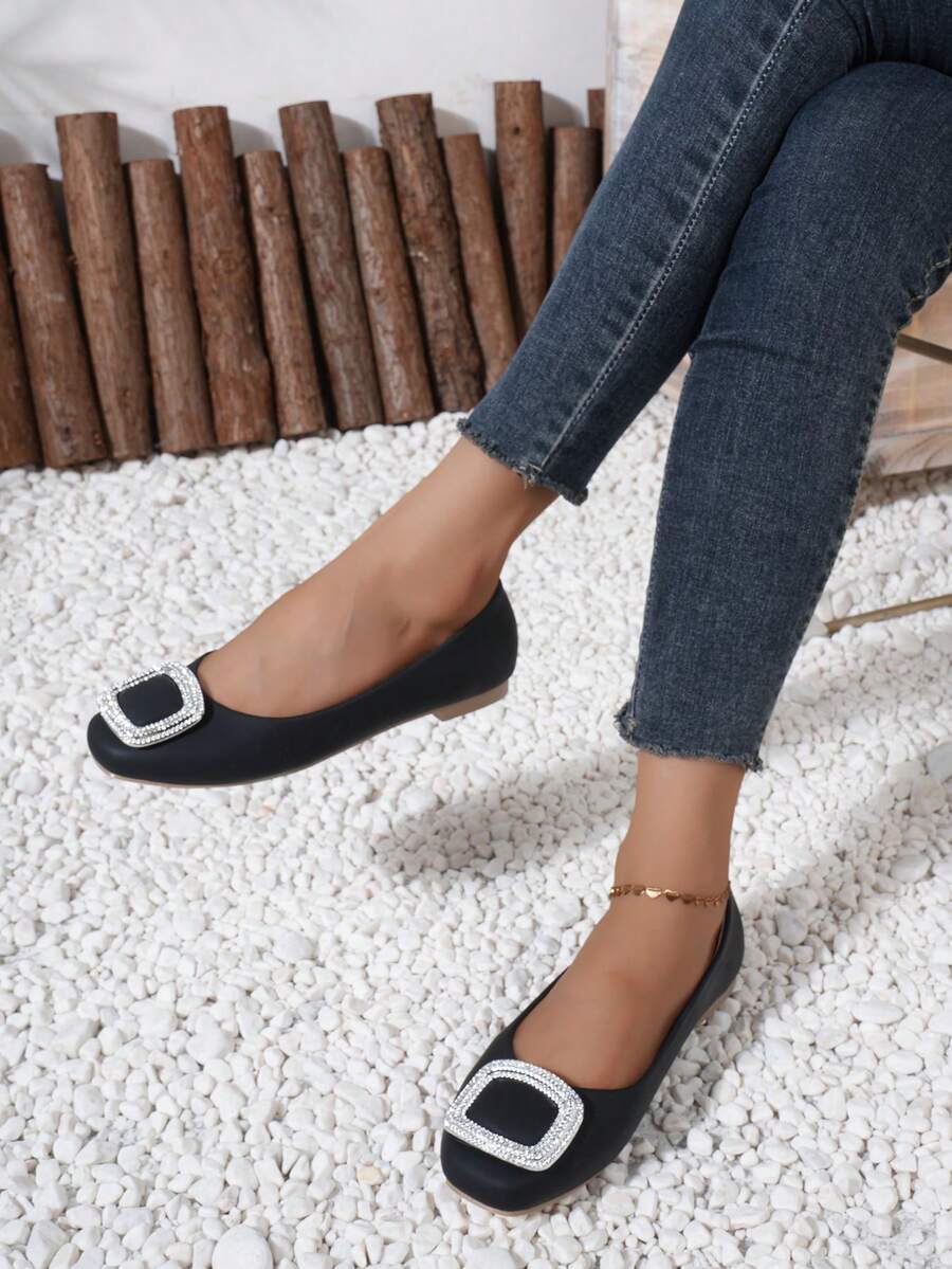 女士平底鞋，方头低帮鞋，带水钻扣，黑色，春夏季时尚鞋履 - 黑色 - 查看 1
