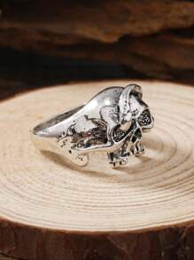 1pc Dark Gothic Distressed Large Skull Ring, 3D Carved Black Base Open Band, Vintage Motorcycle Style Jewelry - Antique Silver - View 2