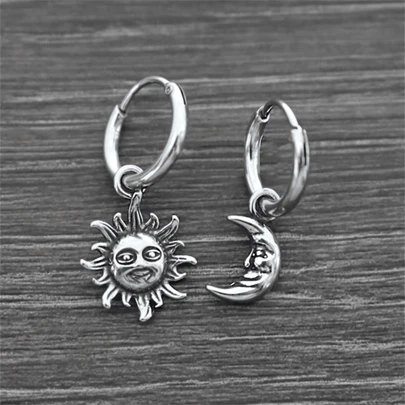 Vintage Bohemian Style Sun, Moon & Face Pendant Earrings Personalized Jewelry For Women's Party