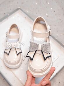 1 đôi Mùa Xuân Cô gái Hàng mới đến Dây đeo chữ T Giày đế bệt Giày khiêu vũ Và Giải trí Giày dép Màu thuần Hiệu suất Giày dép Với Đế mềm Đối với Giải trí Và Thu thập - Màu be - Xem 5