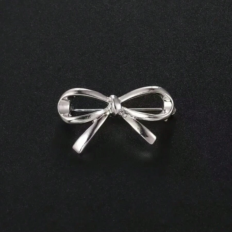 1 件/2 件/4 件新品蝴蝶结金属胸针独特设计小众配饰防曝光别针 V 领多功能珠宝情人节情人节礼服配饰衣服别针包饰学校办公室配饰衬衫夹克万圣节衣服别针有趣可爱教师礼物 00 服装配饰包饰 - 銀色 - 查看 1