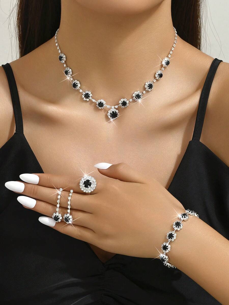 Conjunto De Joyas De Moda Con Diamantes De Imitación De Flor Negra Completa, Que Incluye Collar, Pendientes, Pulsera Y Anillo (sin Caja) - negro plata - Ver 1