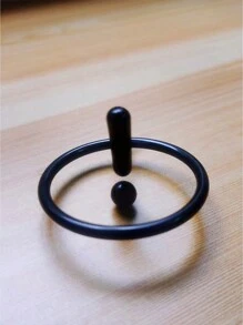 1 Pezzo Di Giocattolo Per Ridurre Lo Stress Tipo Fidget Gyro Con Punto Esclamativo Appeso (colore Casuale), Creativo E Divertente