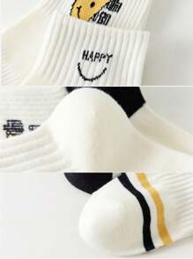 1/5 Pares de Calcetines tipo Barco para Mujeres, Calcetines Invisibles, Calcetines Ped de Corte Bajo, Calcetines Blancos, Calcetines Cortos, Calcetines Negros, Calcetines para Mujeres, Calcetines Adorables, Calcetines para Niñas, Calcetines Tripulación, Calcetines Tobilleros, Diseño Antideslizante de Hilo, Diseño Transpirable y que Absorbe la Humedad, Suave y Cómodo, Adecuado para Uso Diario, Deportes en Casa, Uso de Oficina, Diseño de Volantes y Encaje, Adecuado para Todas las Estaciones y Diversas Fiestas, Calcetines Invisibles y Calcetines Cortos, Colores Aleatorios