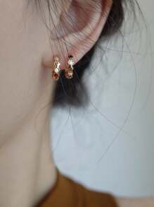 GAGAFEEL 1 Pair Elegant & Fashion S925 Sterling Silver Honeycomb Design Ear Buckle Light Luxury High Sense Ear Hoop Earrings French Retro Ear Accessories For Women Jewelry Accessories Gift For Girl/Women/Girlfriend/Mother Fine Jewelry