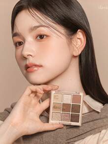 Dasique 眼影盘 #01 糖布朗尼，眼影盘，纯素韩国彩妆，无动物实验，纯素，9 种易于晕染的色调，哑光和珠光质地，附赠精美韩国彩妆礼品 - 01 Sugar Brownie - 查看 8