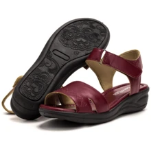 Women Platforms & Wedge Sandals - 紅木色 - 查看 4