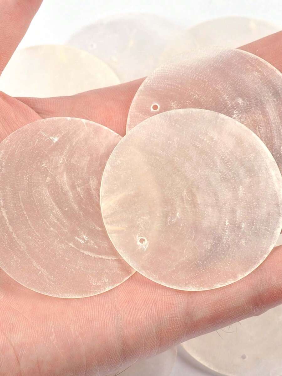 5入組直徑5.1公分自然透明圓形貝殼片,可用於diy珠寶製作、吊墜、散珠、手工藝品製作和家居裝飾 - 白色 - 查看 1