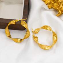 1對不鏽鋼鍍金ins風格復古簡約幾何圓形圖案轉繞耳環 - 金色 - 查看 2