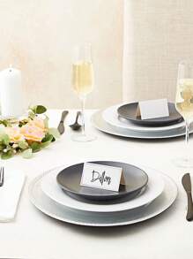 婚宴餐桌用的婚禮名字卡,金銀箔印刷桌卡,適用於宴會、活動和預留座位,金箔圓點商務卡 - 銀色邊框 - 查看 5