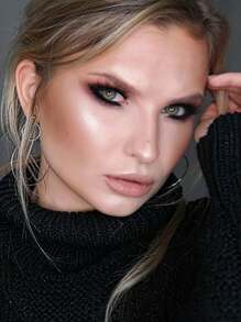 MISSLYN 塑形女王高光修容棒,双头设计,乳霜质地,哑光妆效,可打造精致妆容,持久显色,适用于各种肤质,打造精致面部妆容,品牌美妆,面部彩妆,适合女性和女孩,冬季必备,Y2K 风格,时尚百搭,生日礼物、情人节礼物、派对必备、新年礼物,色彩百搭,纯素且不经动物实验 - 輪廓棒02 - 查看 3